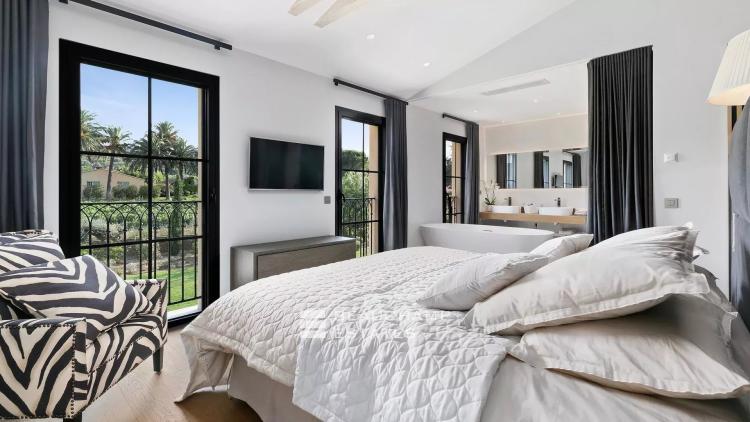 Splendide propriété 6 chambres dans un domaine Privée à Saint-Tropez