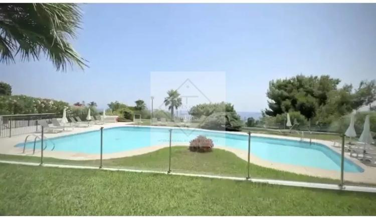 Appartement d'exception dans la prestigieuse résidence de Cannes Californie