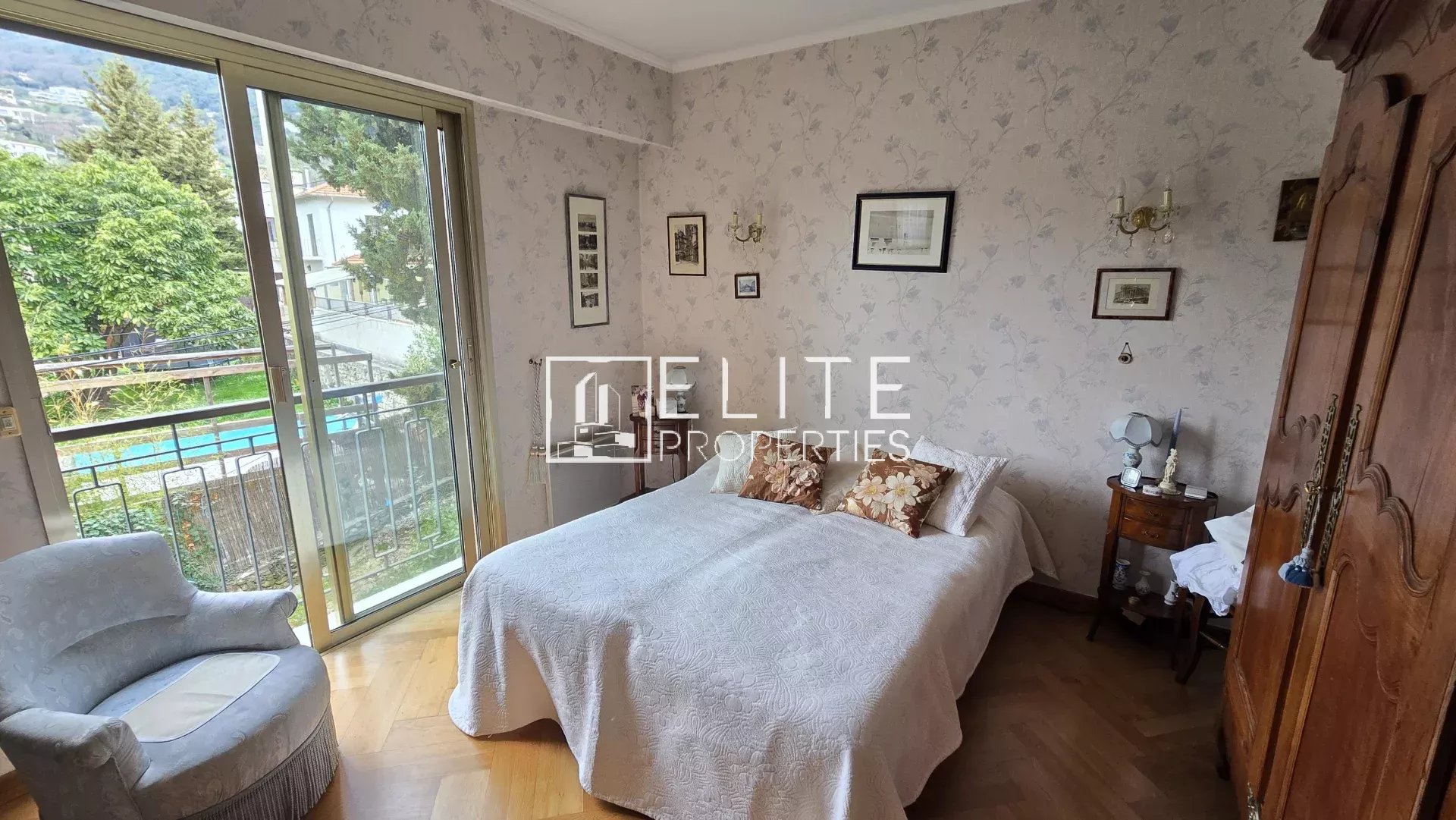 APPARTEMENT 3 PIÈCES DE 71 m² + 2 PARKINGS – VENCE