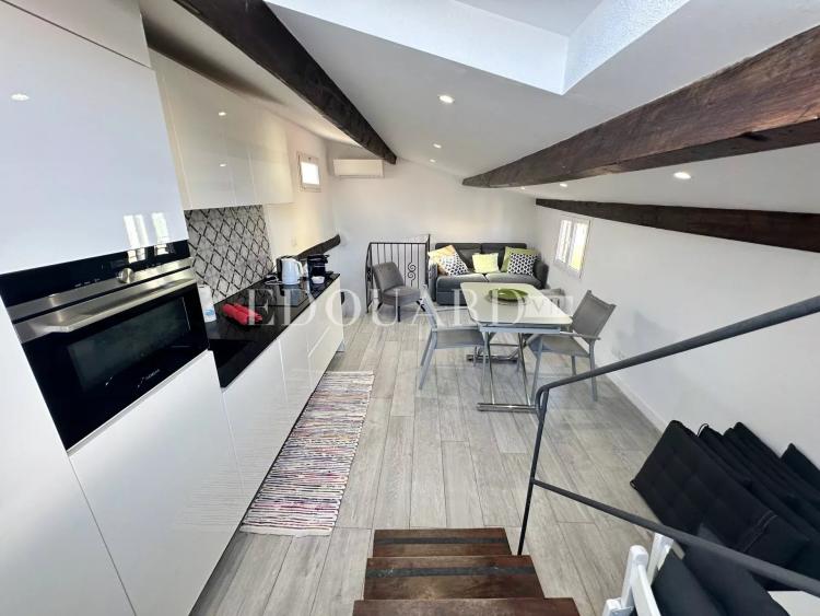 Quatre pièces en duplex avec spectaculaire terrasse sur le toit et époustouflante vue mer panoramique