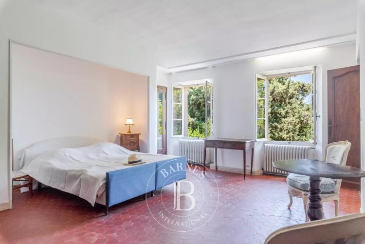 GRASSE - Mas du 19ème siècle - 5 chambres