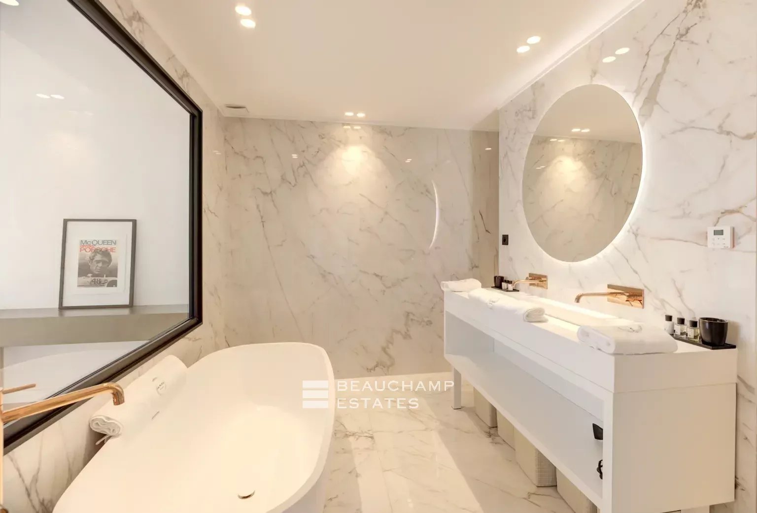 Villa contemporaine 5 chambres avec vue mer et pisicine - Golf Juan