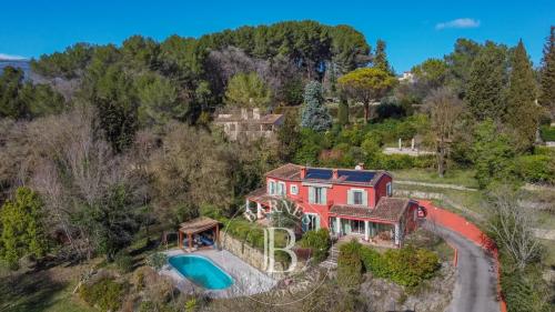 Châteauneuf-Grasse – À 5 minutes du village de Valbonne – Calme absolu - exposition Sud
