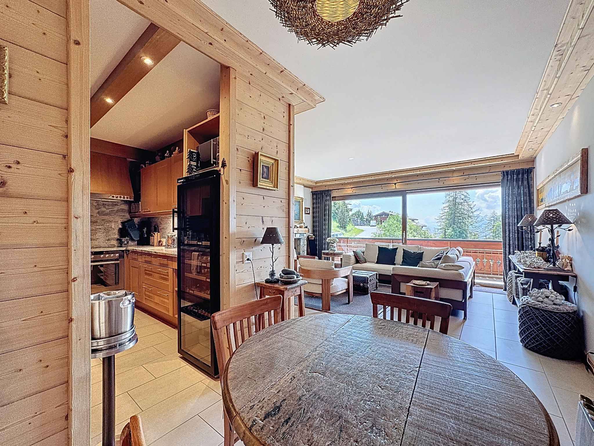 EXCLUSIVITE - Bel appartement de 4.5 pièces avec vue
