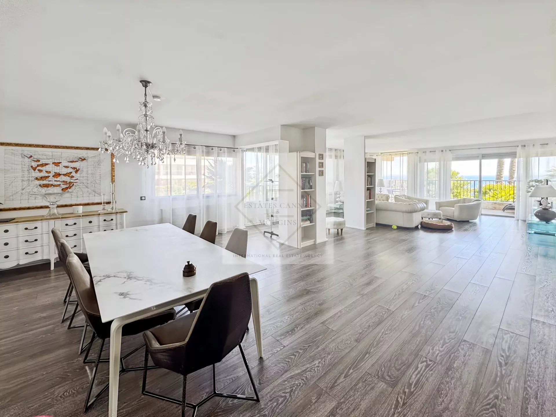 Appartement d'exception dans la prestigieuse résidence de Cannes Californie