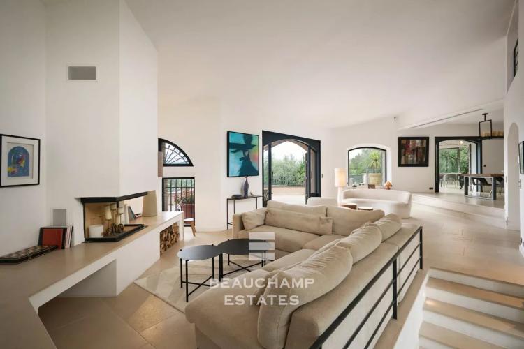 Villa néo-provençale 6 chambres avec vue mer et piscine Mougins Notre-Dame-de-Vie
