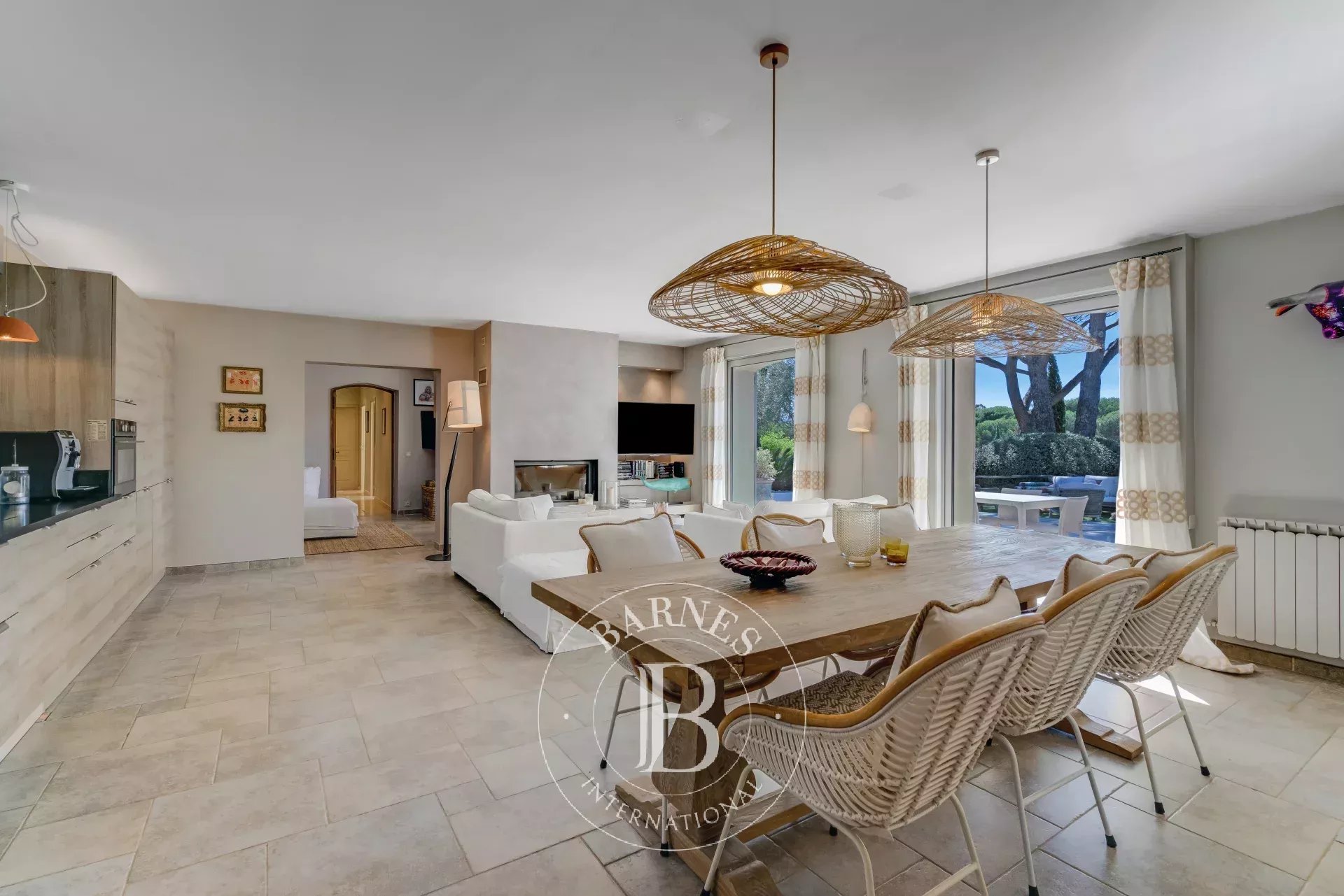 GOLFE DE SAINT TROPEZ - GRIMAUD - MAISON DE CHARME