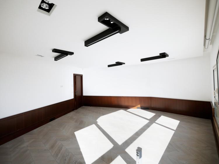 VILLA DEL SOLE - GRANDS BUREAUX DE STANDING