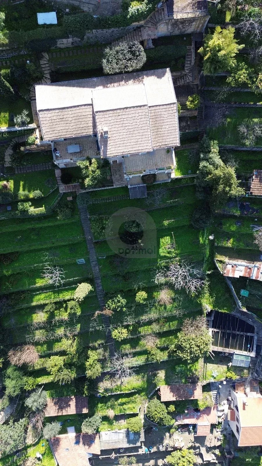Élégante Villa avec Vue Panoramique – Menton, Quartier Résidentiel
