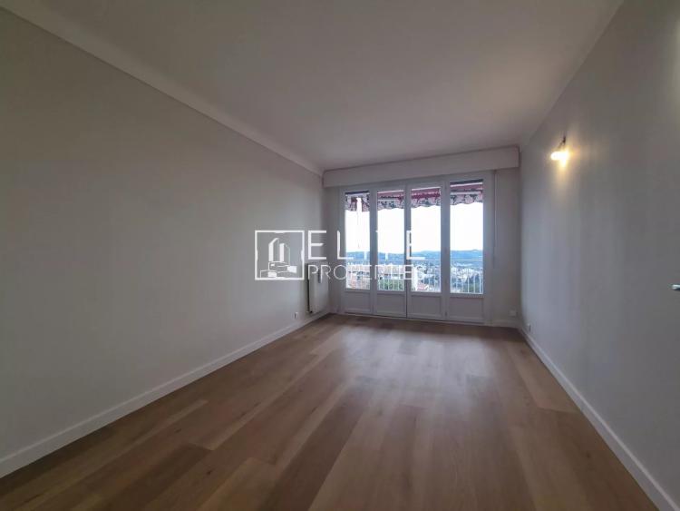 Appartement 3 pièces 83 m² avec terrasse panoramique – Grasse