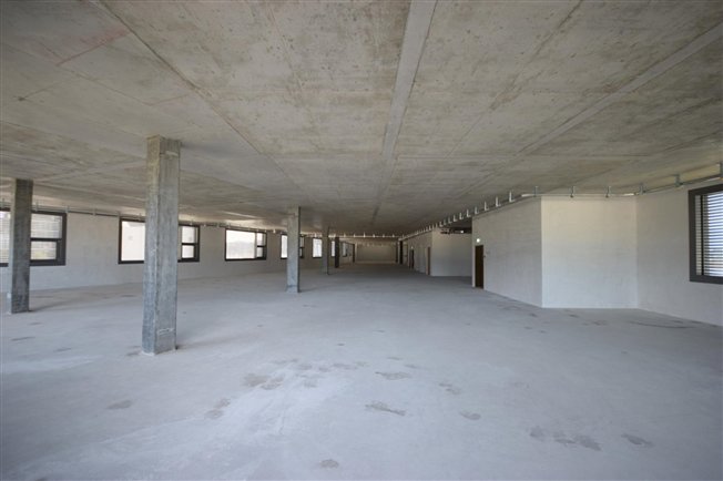 SEHEN SIE IHRE AKTIVITÄTEN WEIT VORAUS - Geschäftsfläche 1.020 m² – 3. Etage des Atrium Park – Horizon - Meyrin