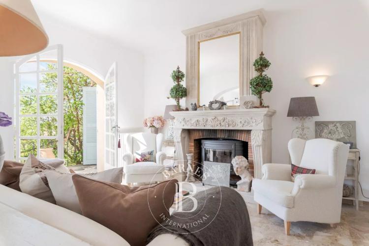 Villa, Chateauneuf-Grasse, Vue mer, Piscine, 4 chambres, studio