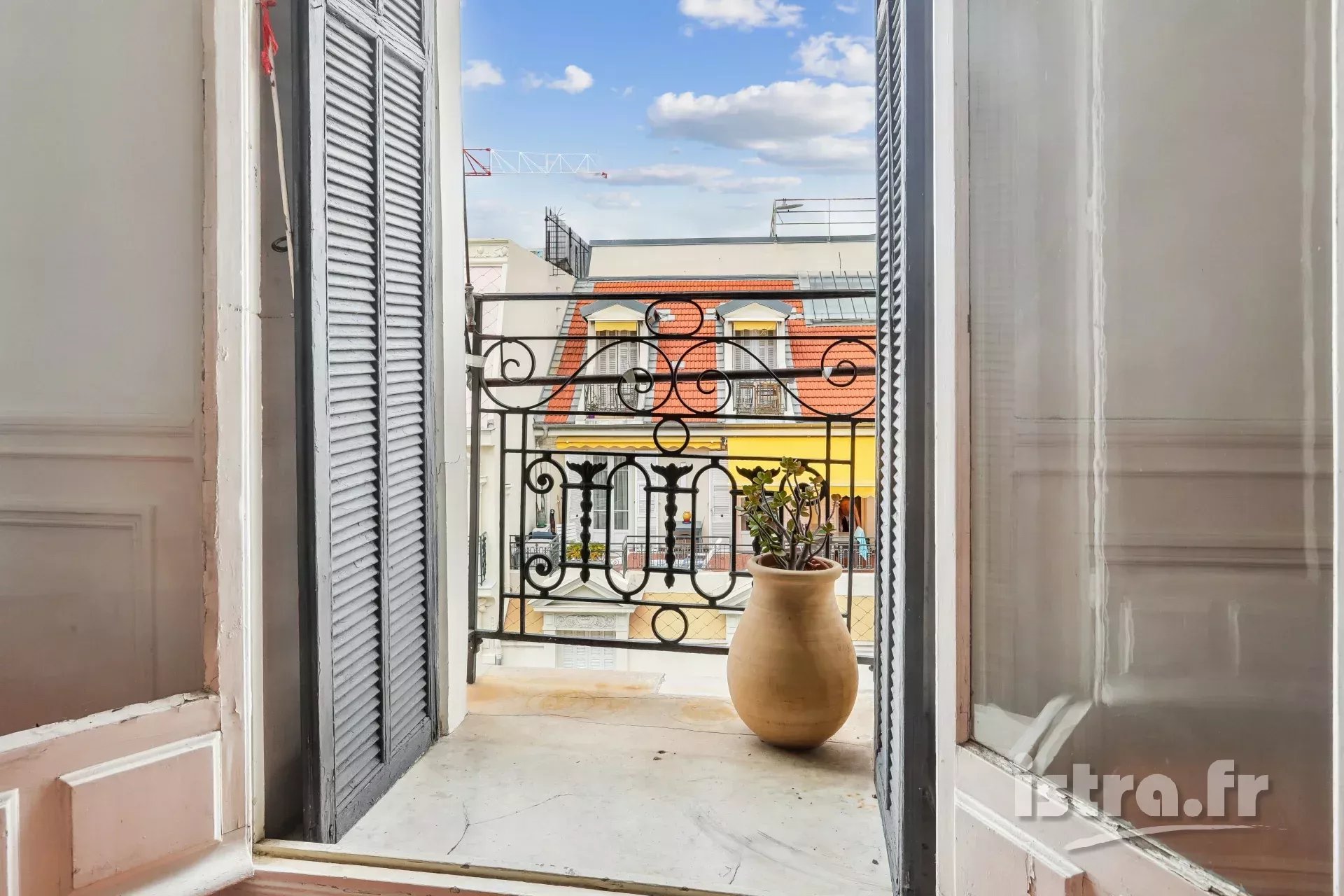 Nice Negresco : Studio dernier étage, vue mer latérale