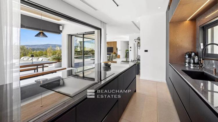 Villa contemporaine de 4 chambres à Mouans-Sartoux avec piscine