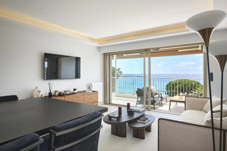 CANNES - CROISETTE - VUE MER