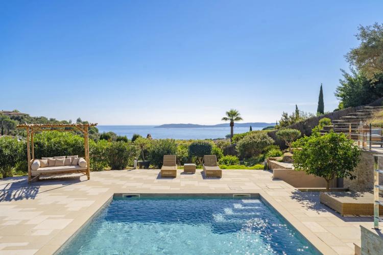 Villa vue mer à vendre à Sainte-Maxime