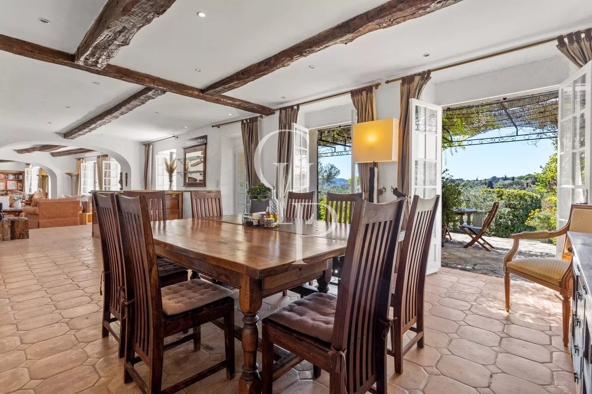 VILLA LILY