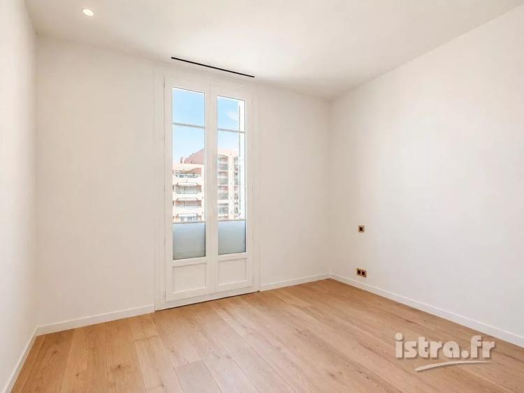 Nice proche mer – Appartement F4 rénové