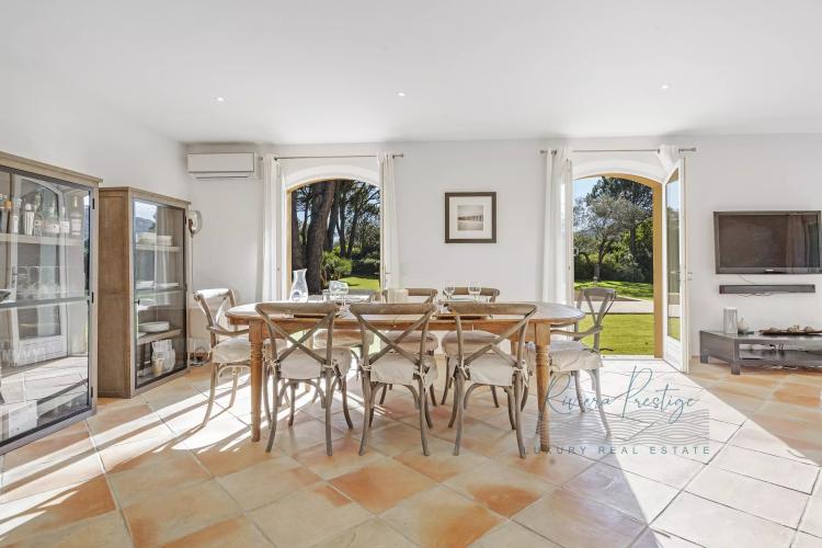 Villa provençale avec piscine à 5 minutes du cœur de Saint-Tropez
