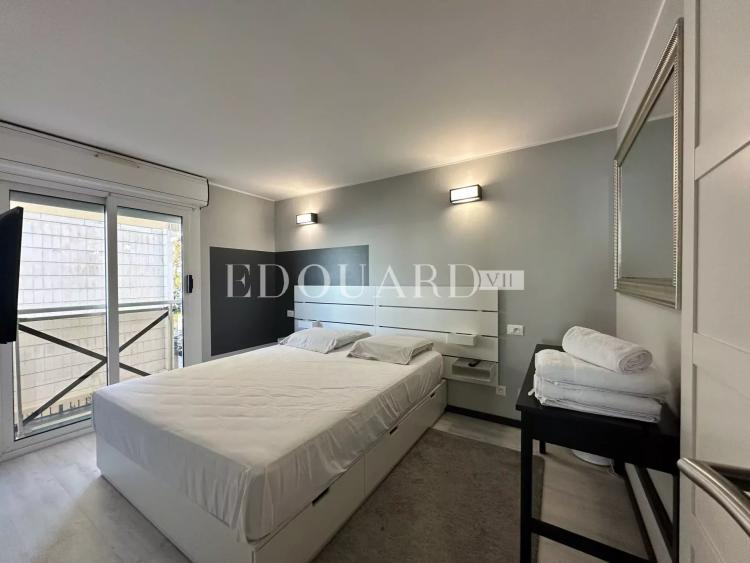 En exclusivité trois pièces avec balcon, splendide vue mer et garage, proche des écoles et du Parc Koaland