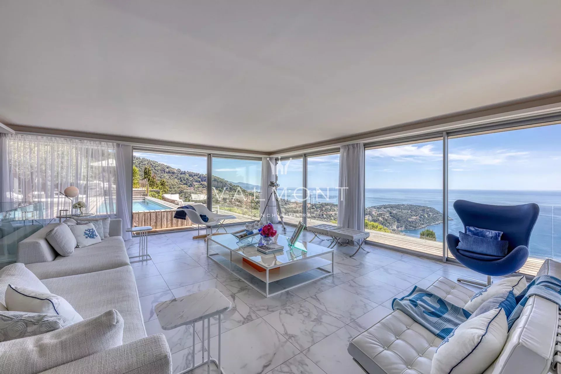 Propriété contemporaine proche de Monaco