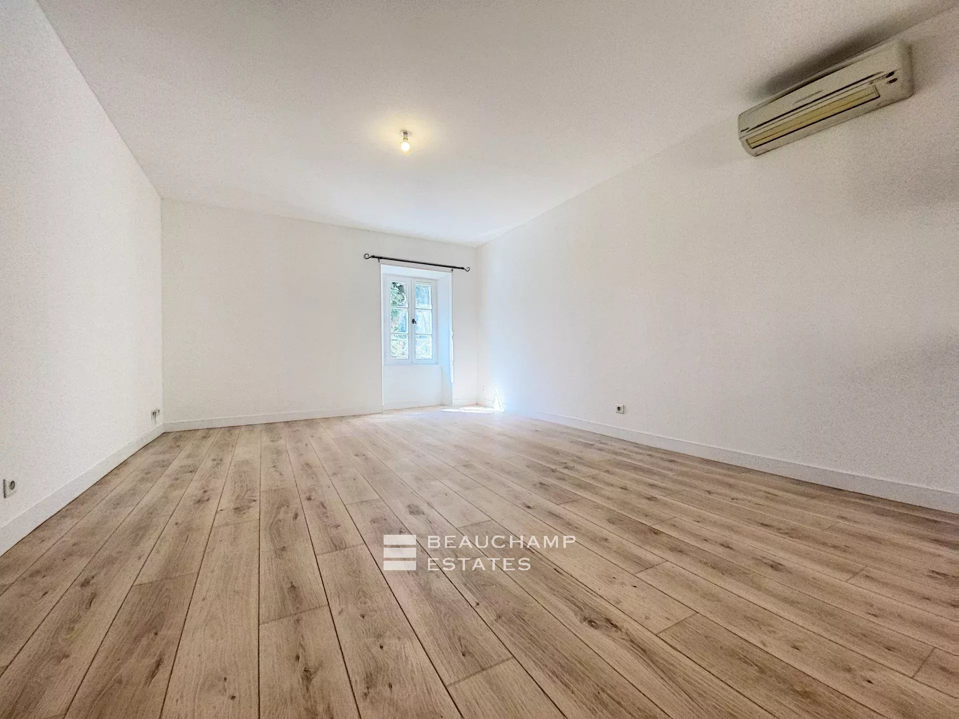 Immeuble 4 lots - Valbonne
