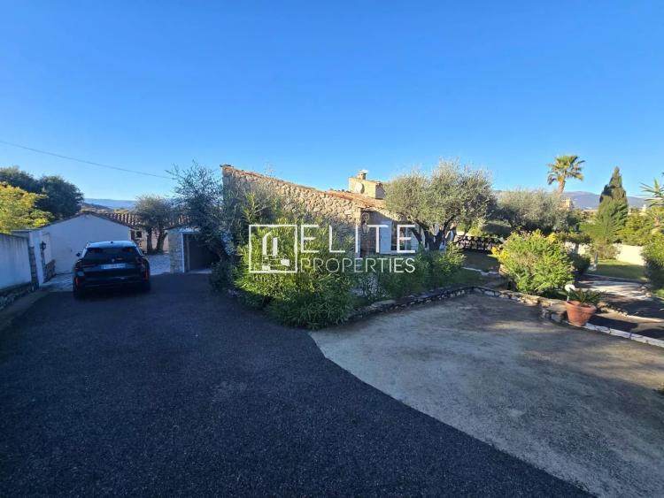 VILLA 7 PIECES 180m² VUE DEGAGEE TANNERON
