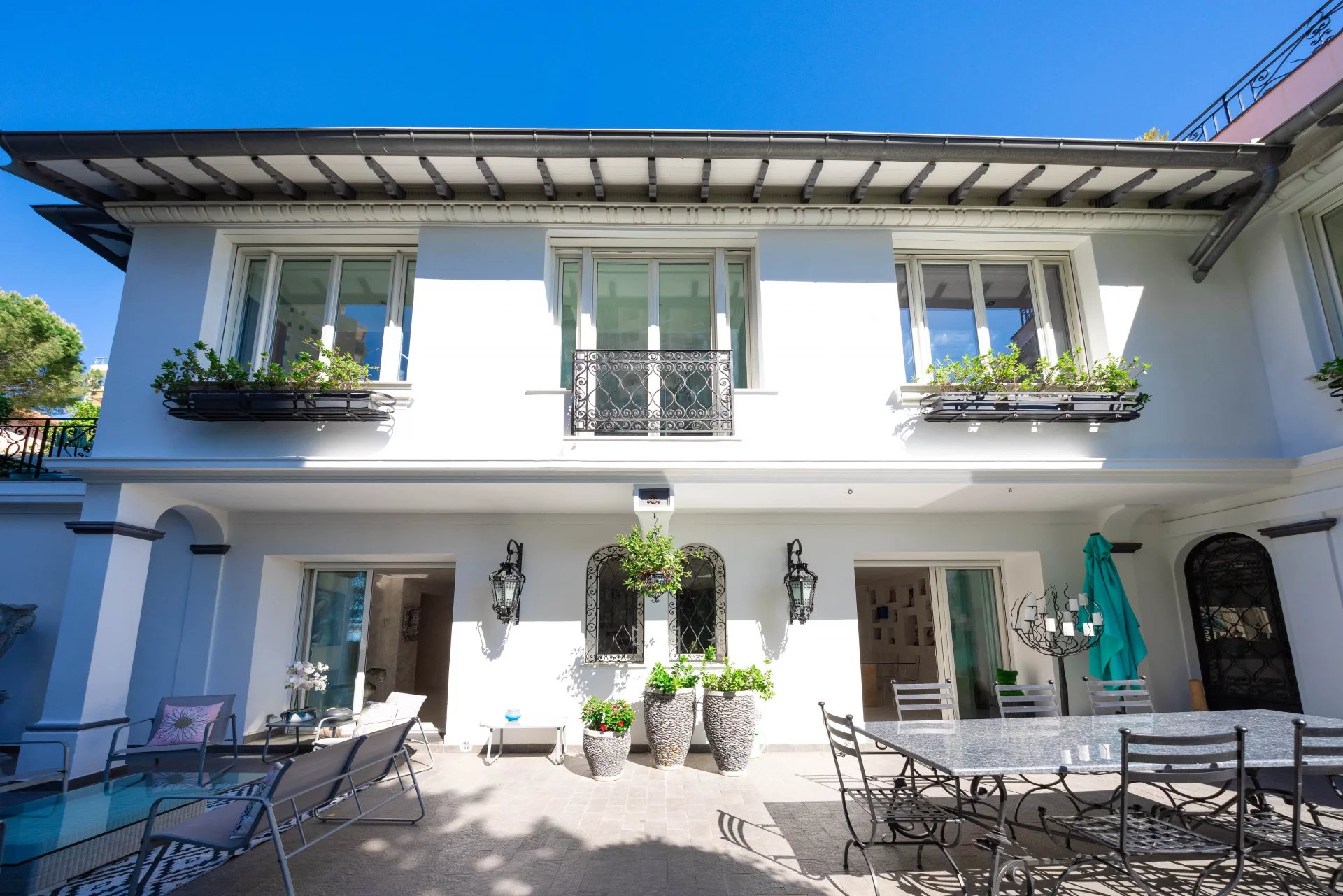 Maison avec adresse et accès Monaco – Beausoleil / frontière immédiate