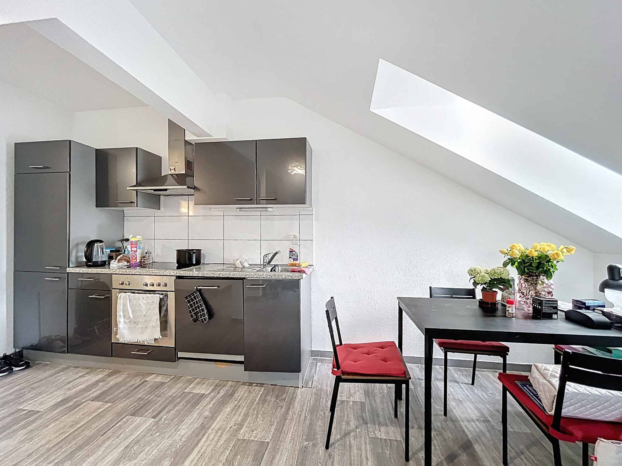 IMMEUBLE DE RENDEMENT AVEC LOCAL COMMERCIAL ET APPARTEMENTS