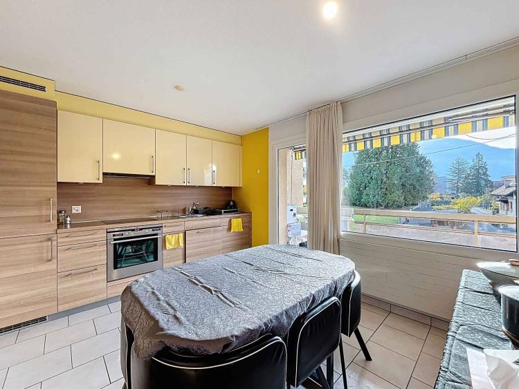 Appartement 3.5 pièces avec belle vue sur les montagnes