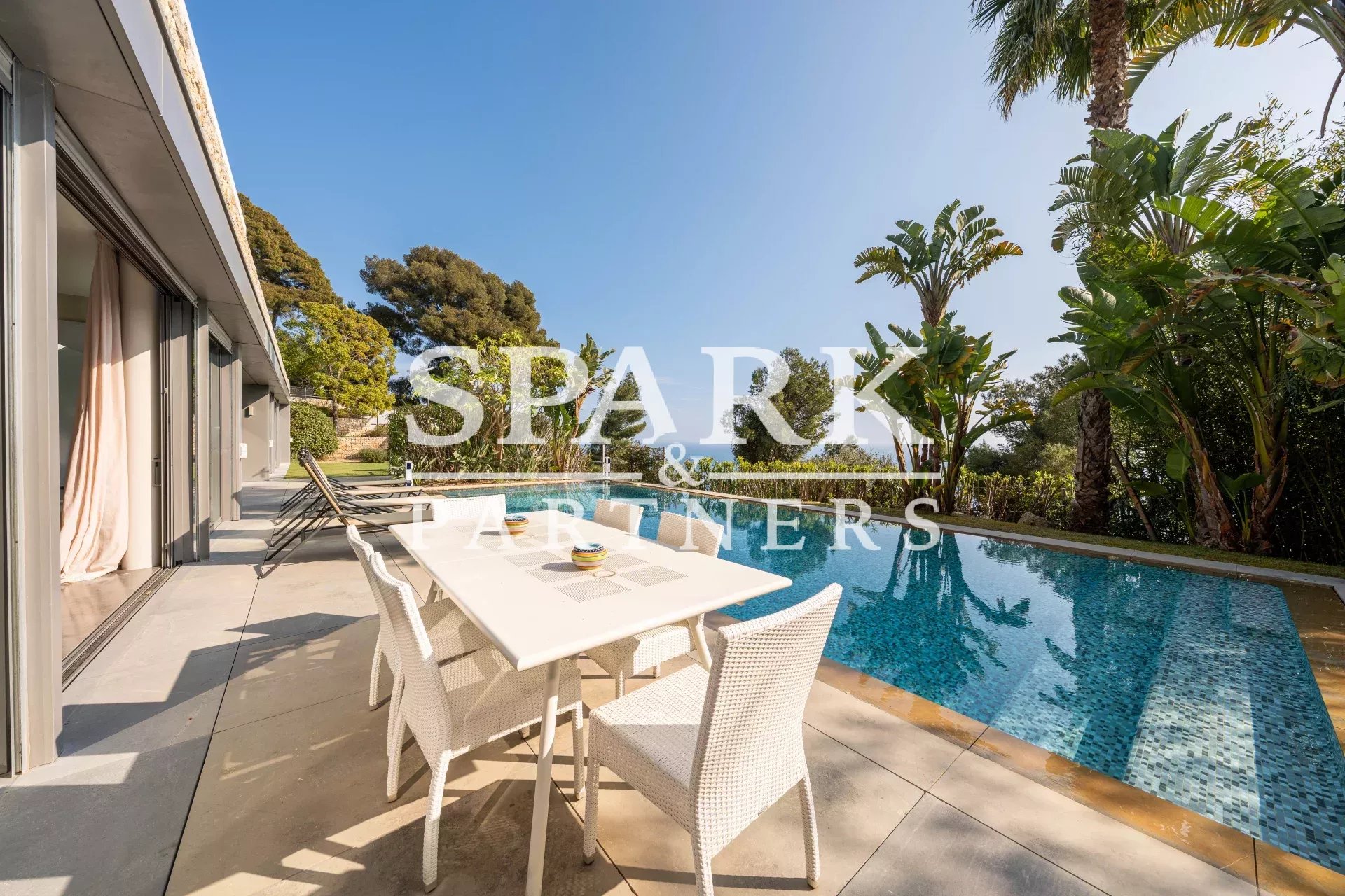 Cap d'Ail - Villa Contemporaine aux portes de Monaco