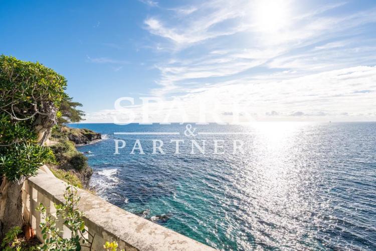 Villa en Bord de Mer à Cap d'Ail : Un Bijou à Ne Pas Manquer