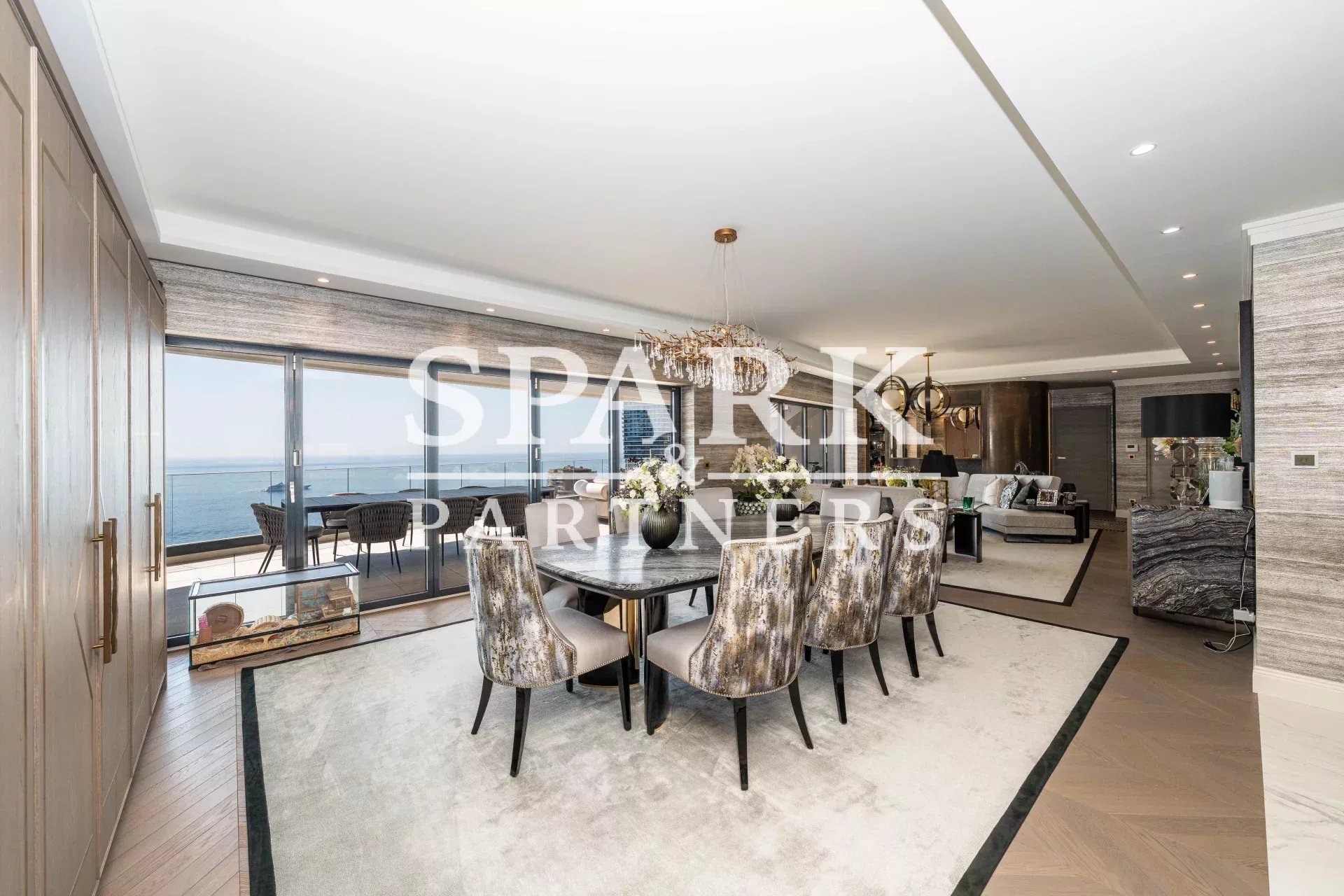 Roquebrune-Cap-Martin - Penthouse d'exception à la frontière de Monaco – Vue mer panoramique