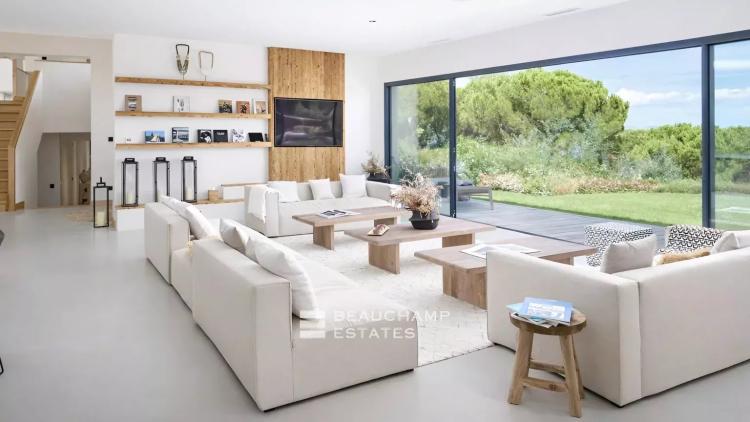 Saint-Tropez Les parcs - Propriété prestigieuse avec accès direct à la mer