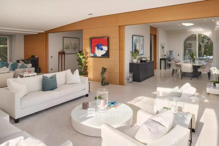 Villa 6 chambres avec vue mer et piscine sur le toit - Saint-Jean-Cap-Ferrat