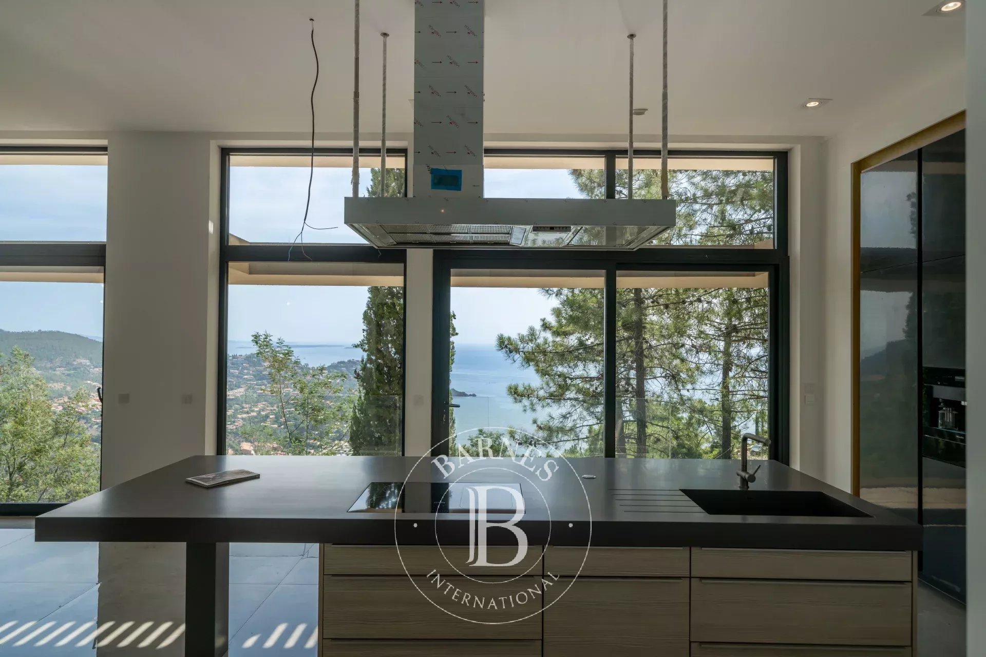 SUPERBE VILLA : THEOULE SUR MER
