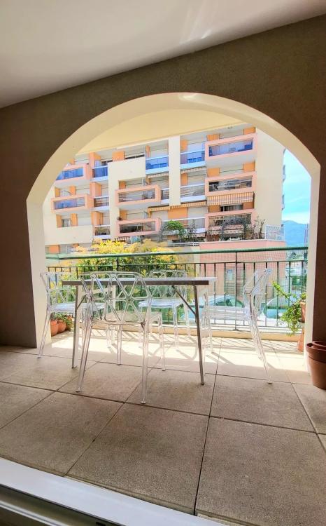 Menton centre ville -  Appartement 2 Pièces - terrasse et parking