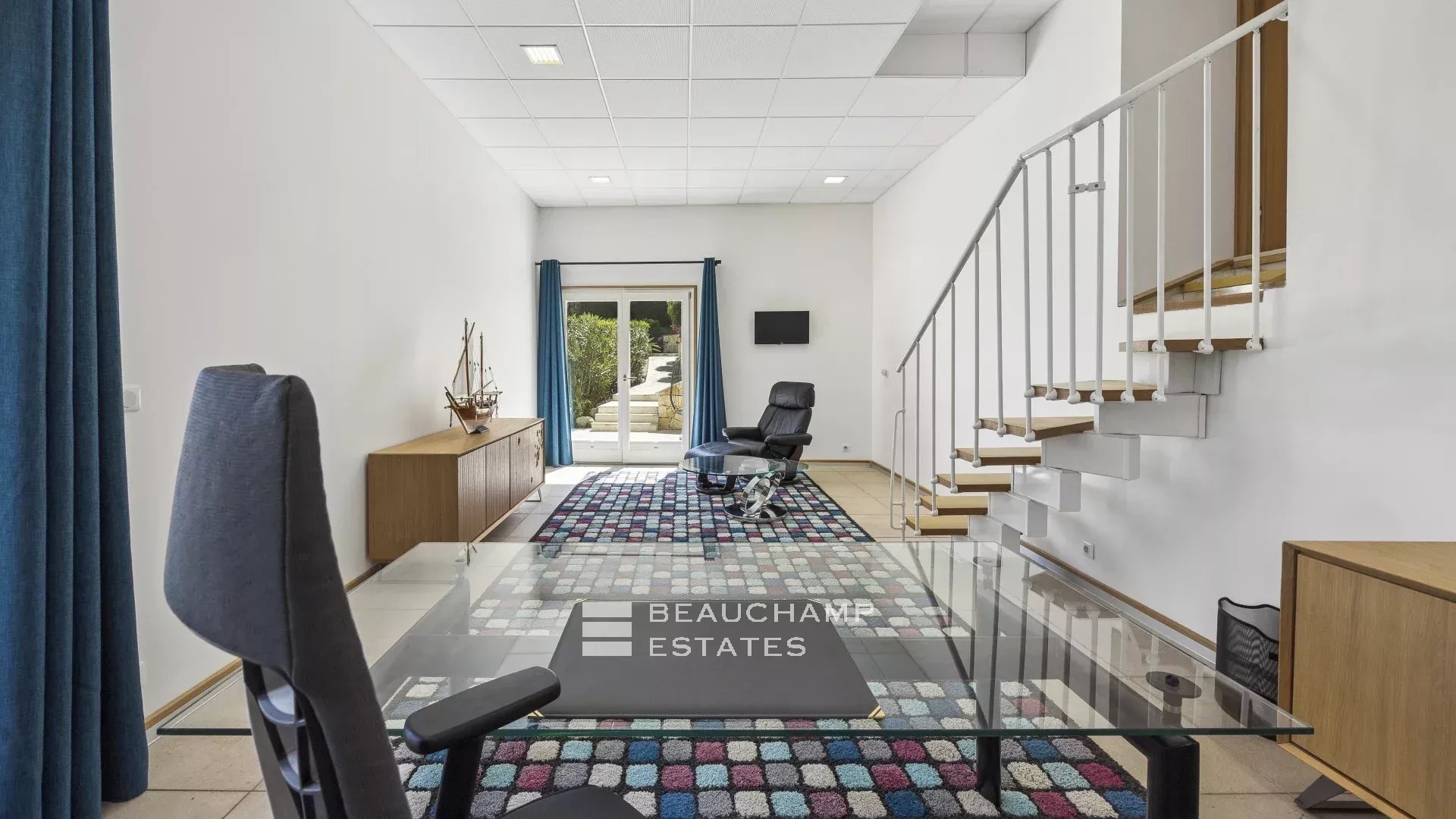 Exclusivité - Villa contemporaine avec vue mer - Mandelieu - la -Napoule