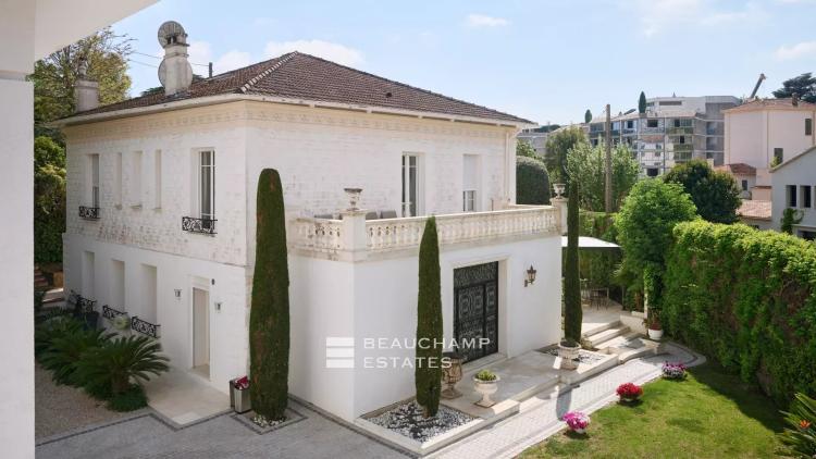 CANNES – BASSE CALIFORNIE – PROPRIÉTÉ D’EXCEPTION