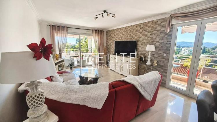 APPARTEMENT 3 PIÈCES 72 m² + GARAGE & CAVE – PISCINE – LE CANNET