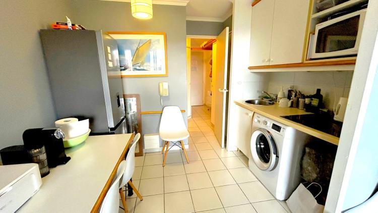 AGAY CAP ESTEREL LE HAMEAU coquet studio cabine vue mer. Parking