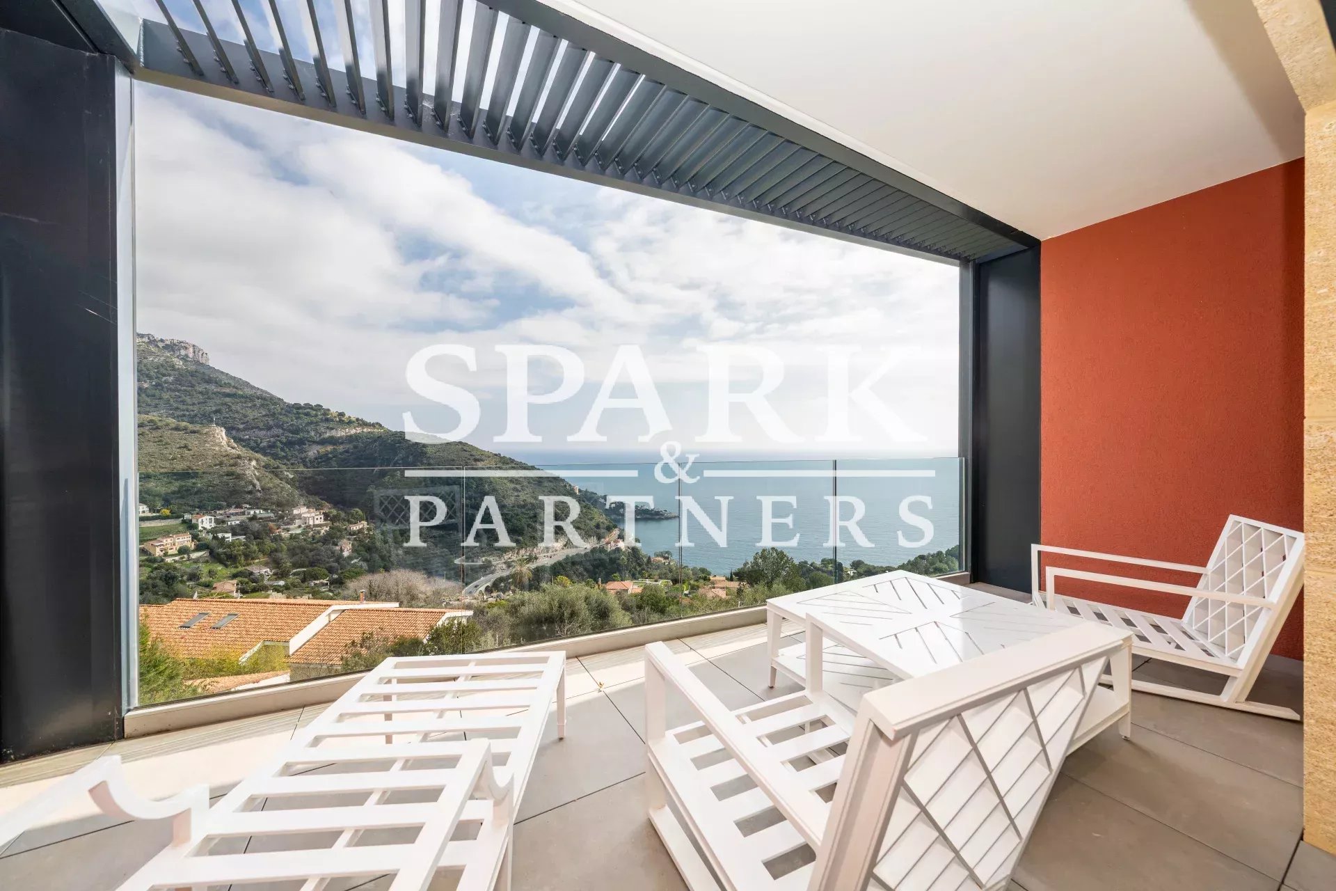 Eze - splendide duplex de 5 pièces