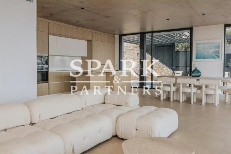 Location luxueuse villa proche Monaco