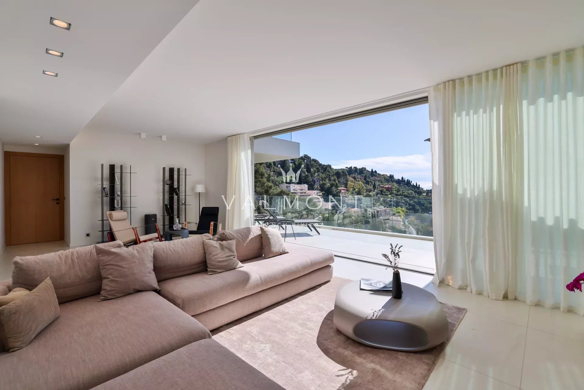 Villa contemporaine vue mer panoramique