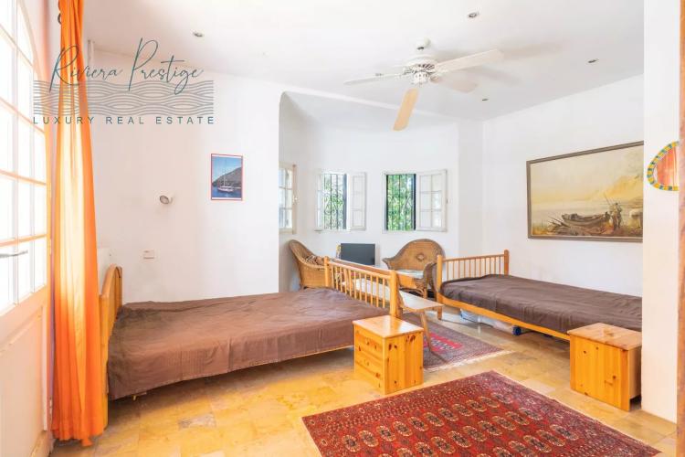 Villa de charme à rénover au calme absolu
