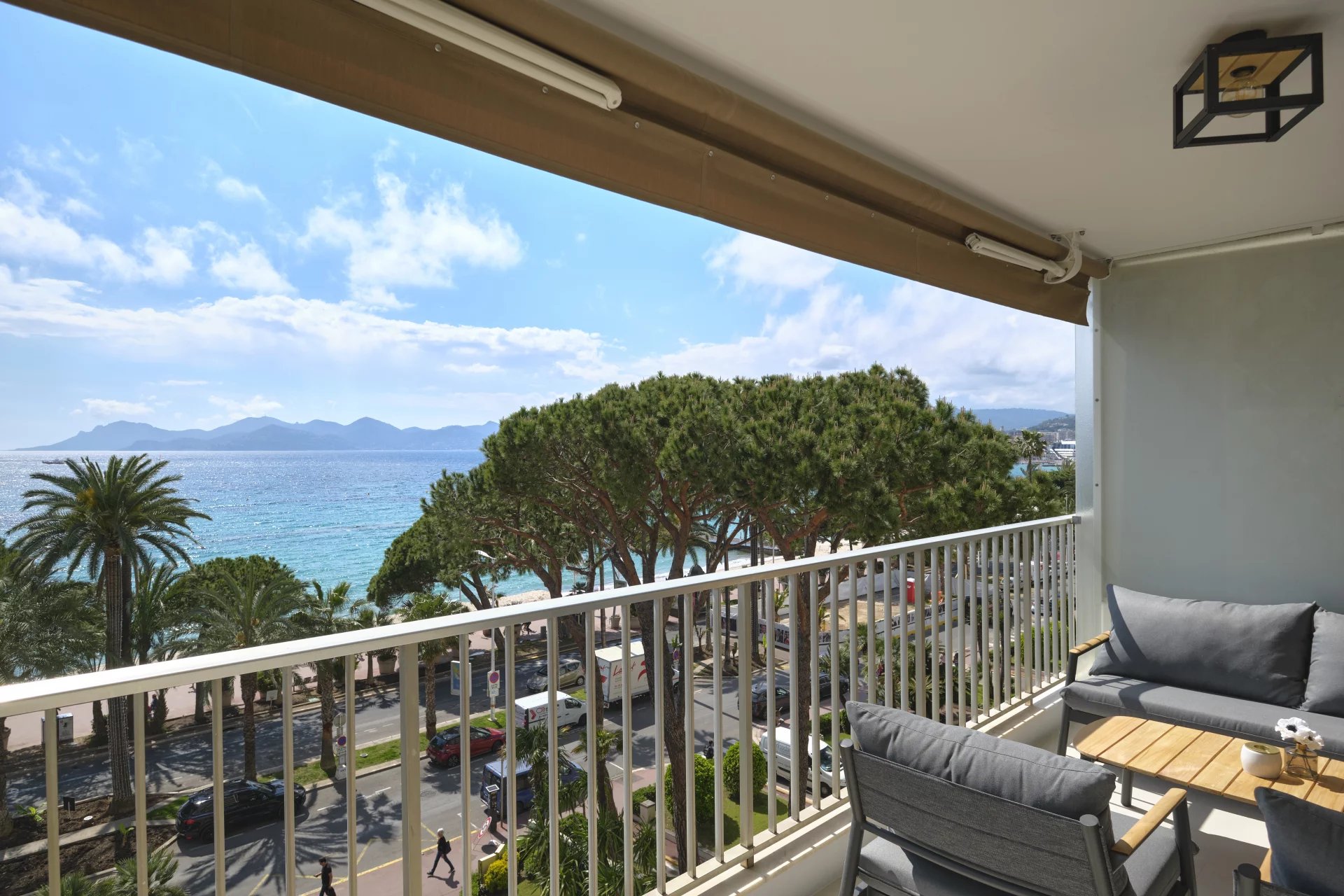 CANNES - CROISETTE - VUE MER