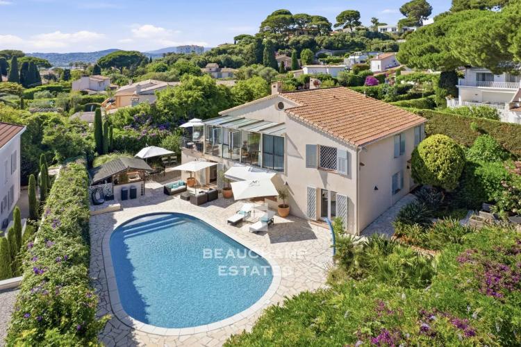 Villa moderne 5 chambres à pied des plages - Cap d'Antibes