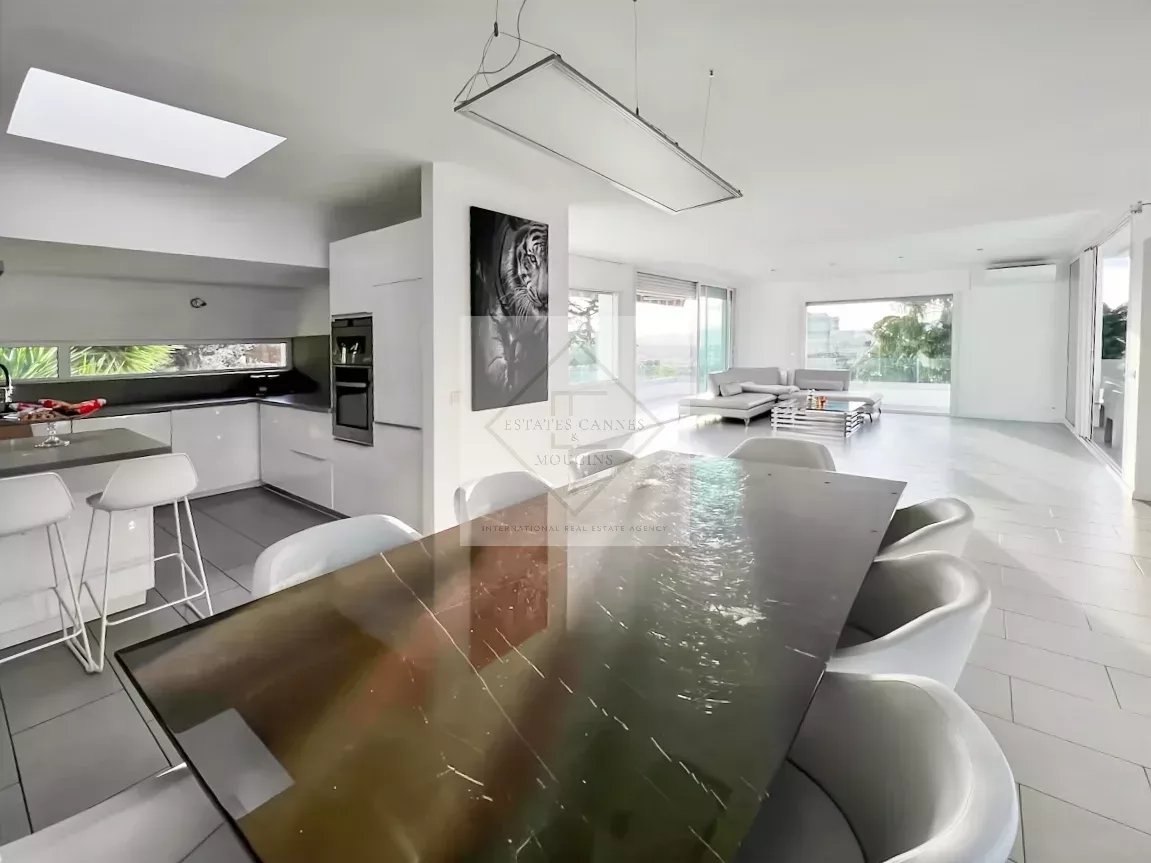 Magnifique villa contemporaine, un bien d'exception