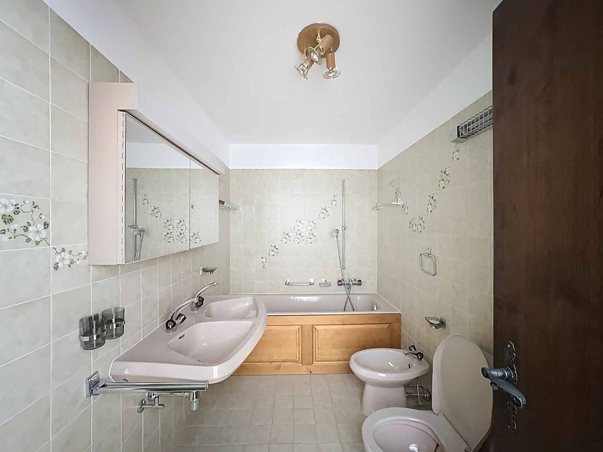 Appartement de 3.5 pièces face au golf avec très belle vue