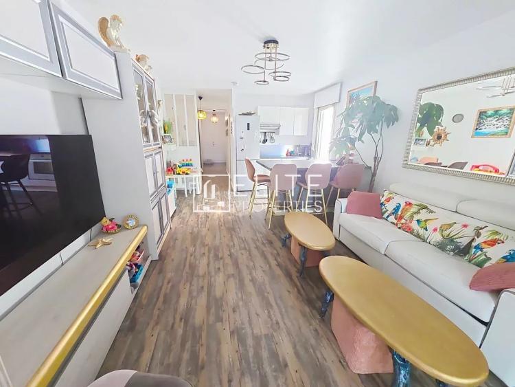 APPARTEMENT 4 PIÈCES 65 m² + GARAGE + JARDIN PRIVATIF LE CANNET
